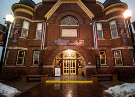 Exterior Memorial Opera House